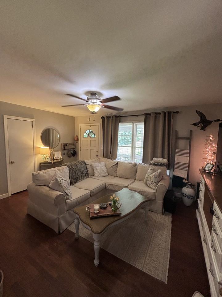 501 Rosewell Ln #NA - Photo 2 of 20