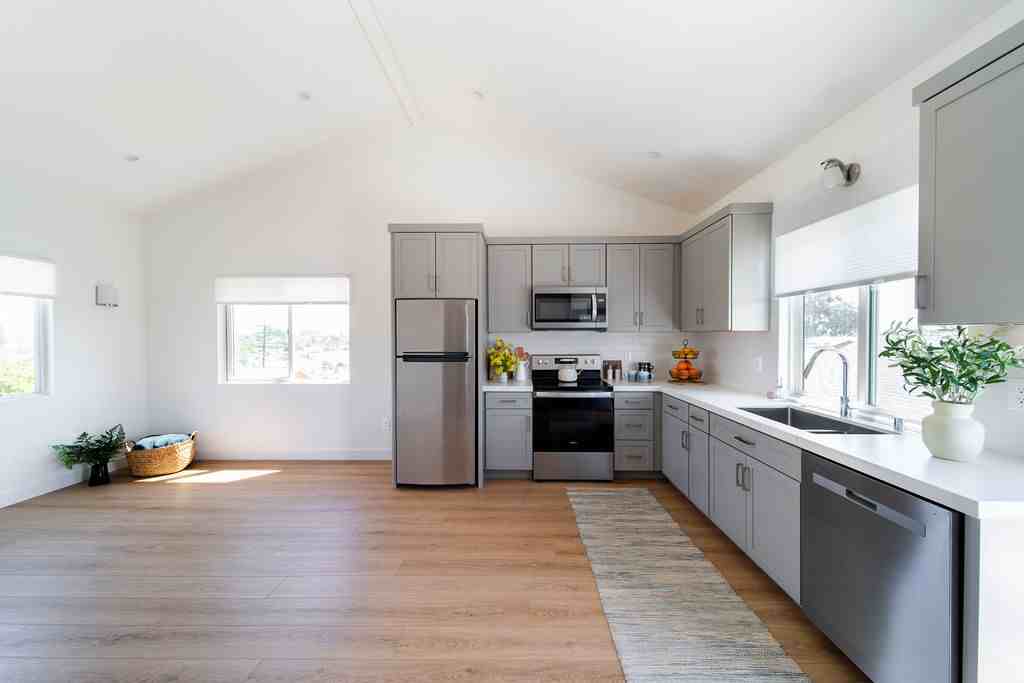 7410 Skyline Dr #7410 - Photo 3 of 20