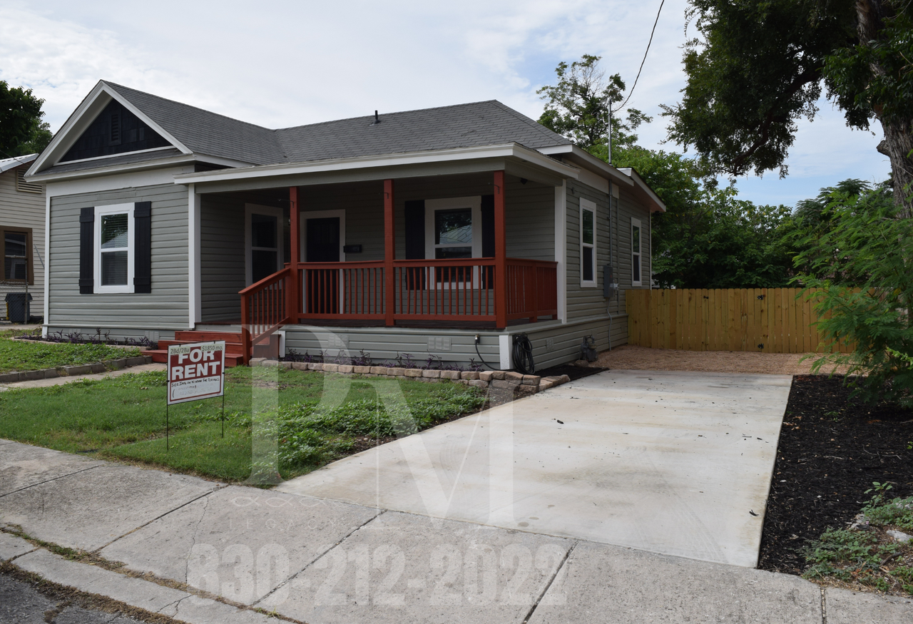 213 Stafford Street #NA - Photo 3 of 24