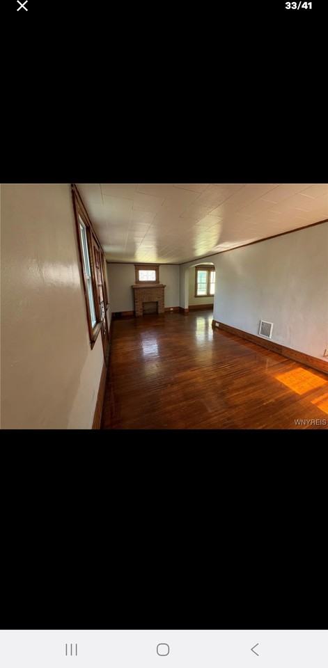 220 Dartmouth Ave - Photo 3 of 14