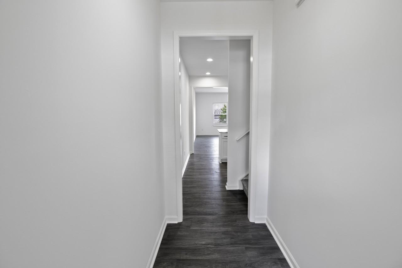 7446 Hartsfield Dr #NA - Photo 2 of 20