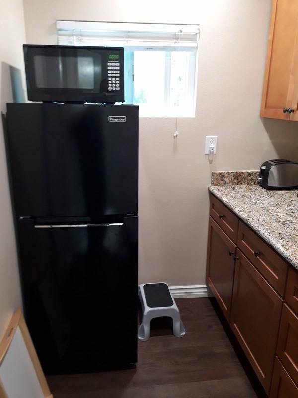 19391 Newhaven Lane - Photo 6 of 17