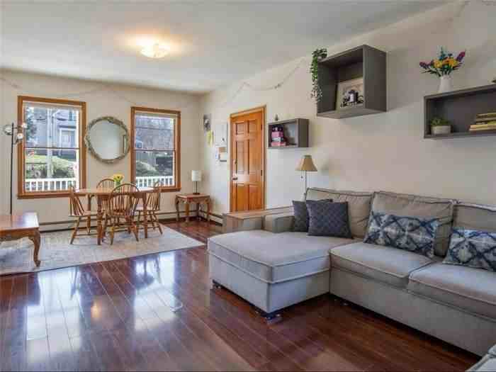 91 Saint Paul St #1 - Photo 3 of 12