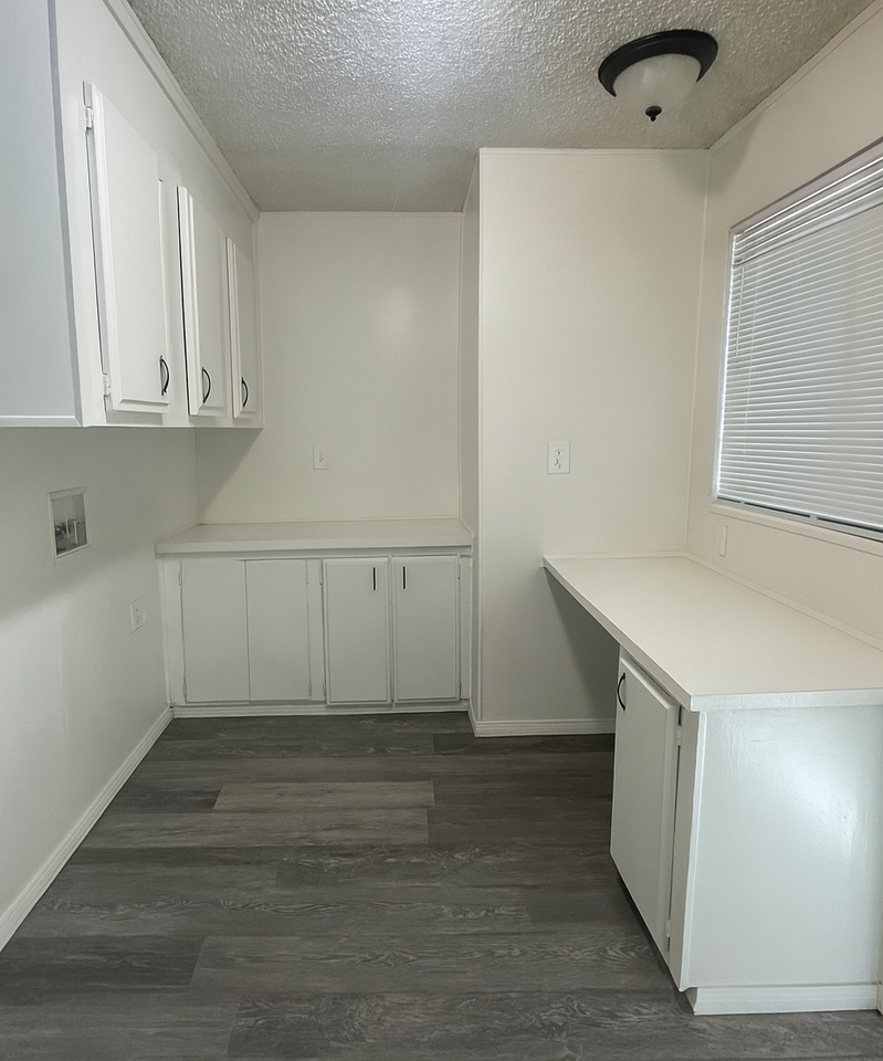 24425 Woolsey Canyon Rd #NA - Photo 3 of 8