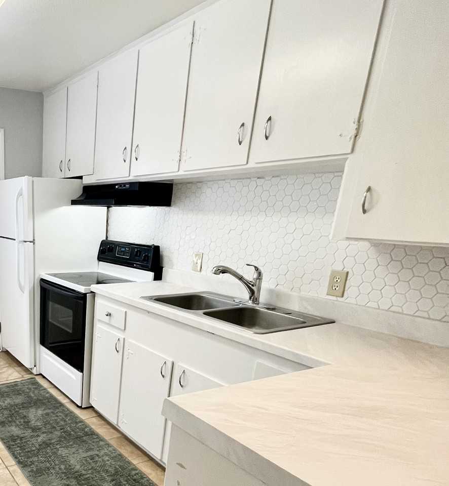 11609 Chimney Rock Rd #17D - Photo 3 of 11