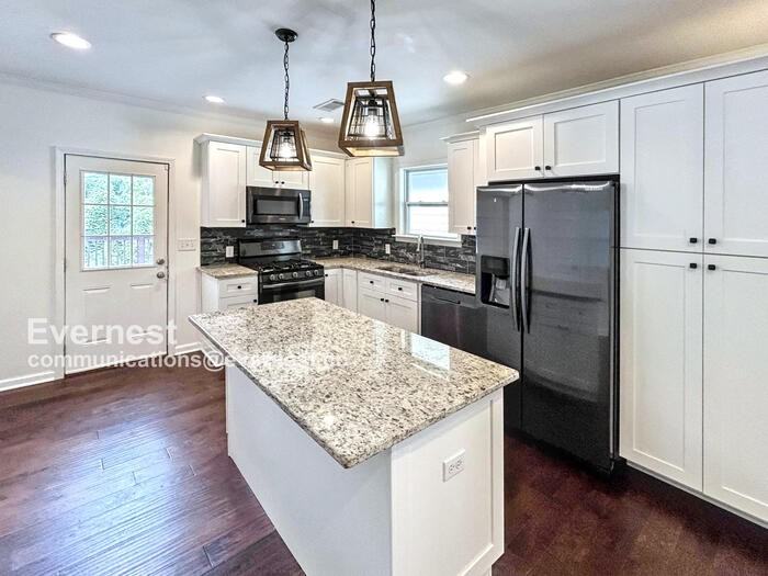 2599 Church St Nw - Photo 2 of 25