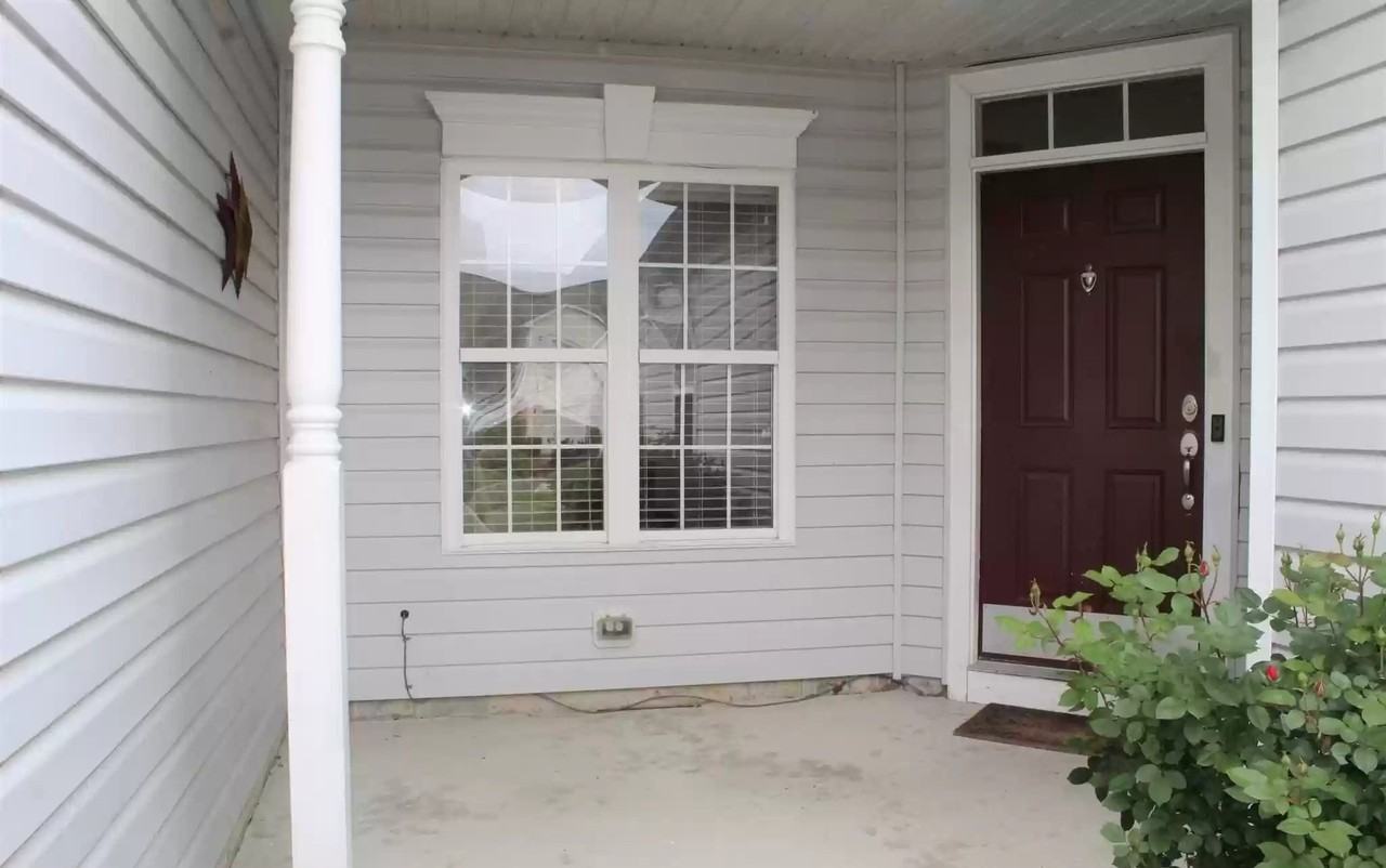 9557 Wedge Way #NA - Photo 4 of 32