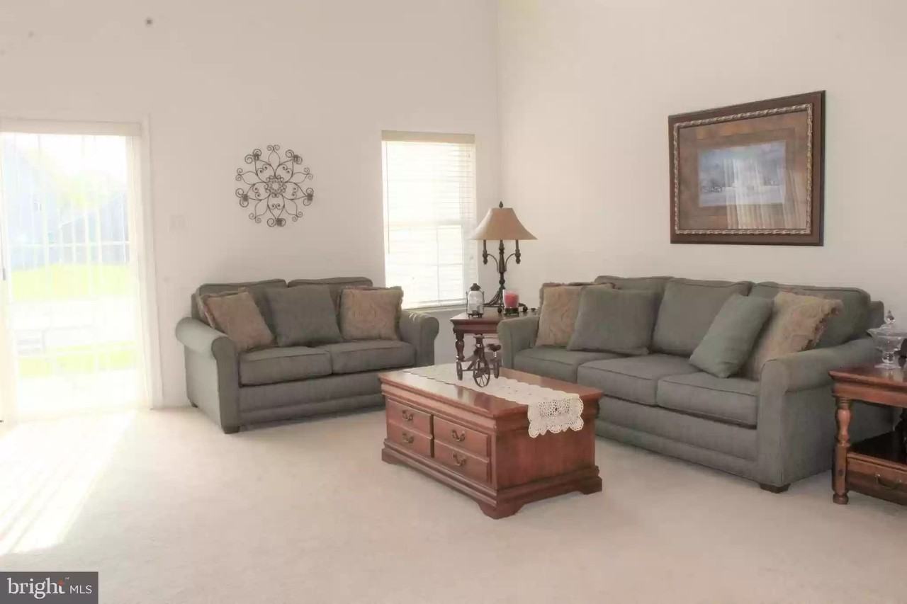 9557 Wedge Way #NA - Photo 7 of 32