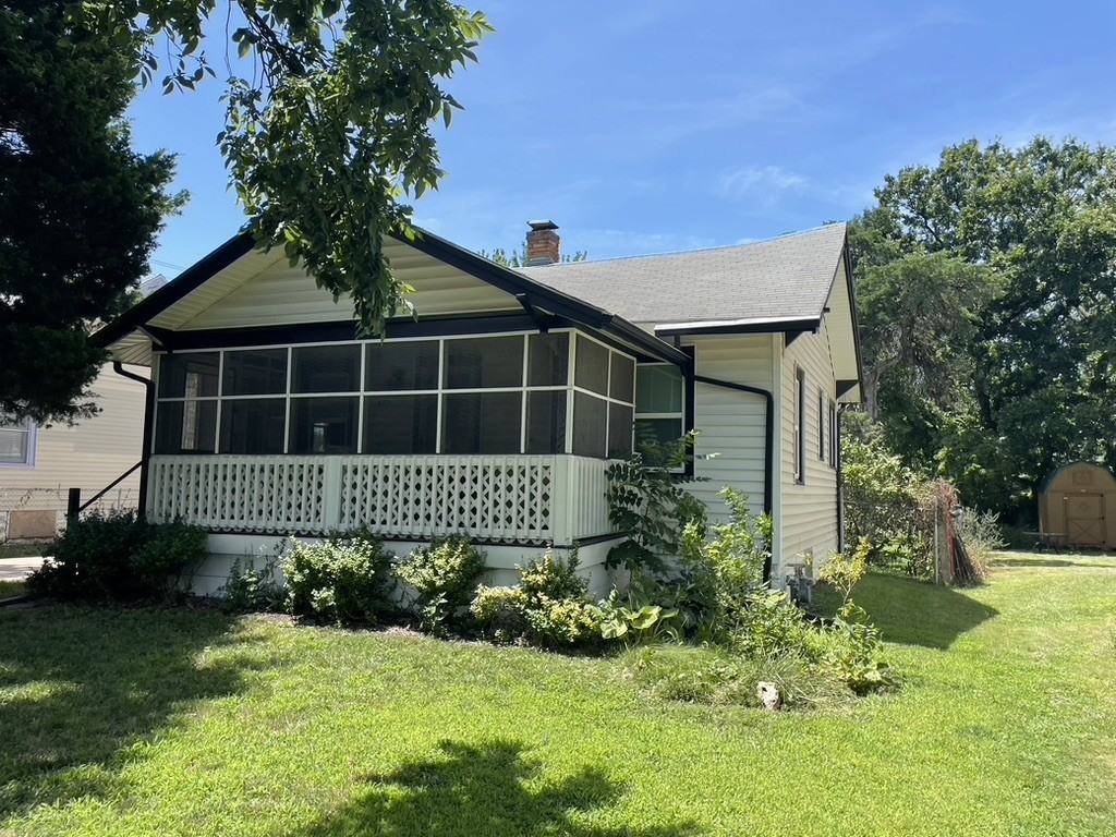 523 N Erie Ave #NA - Photo 2 of 33