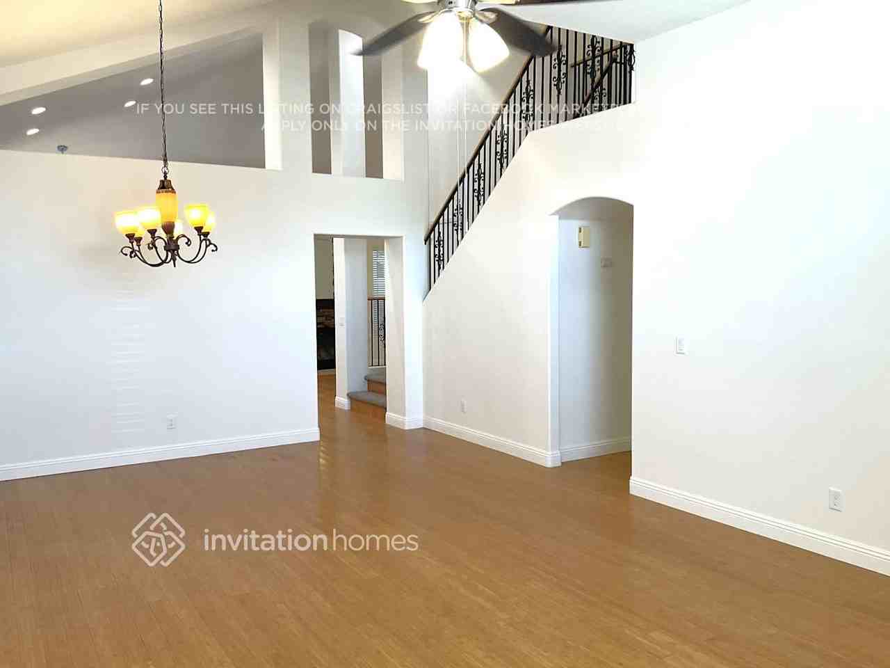 6793 W Tina Ln - Photo 3 of 20