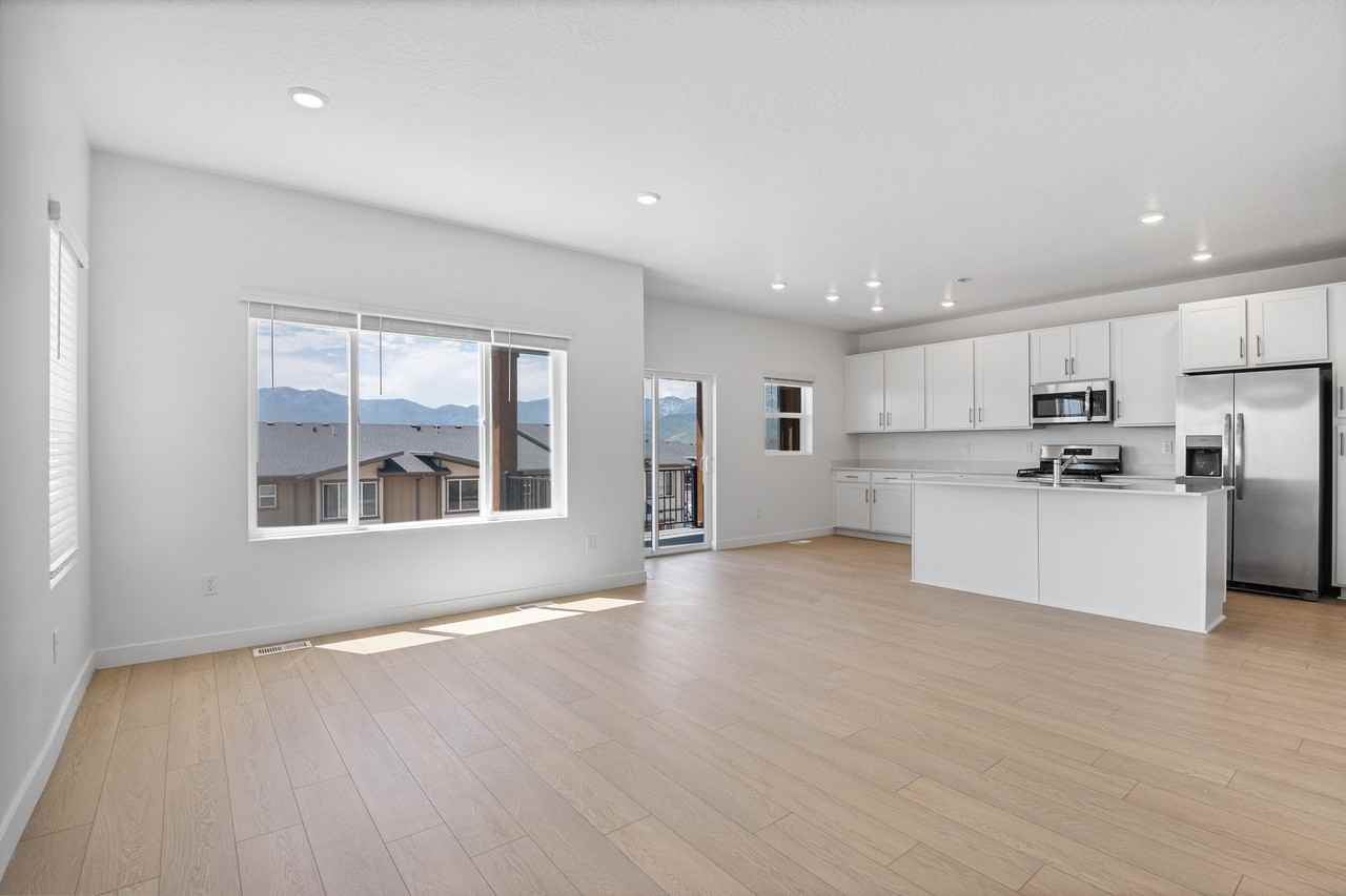 Wildwood Lane - Photo 3 of 33