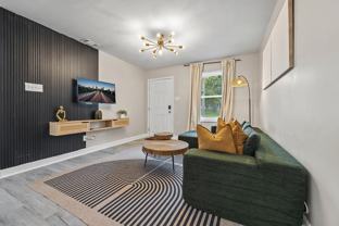 787 Ayrshire Cir Nw - Photo 1 of 1