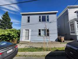 featured image of 174 Guilford St #2