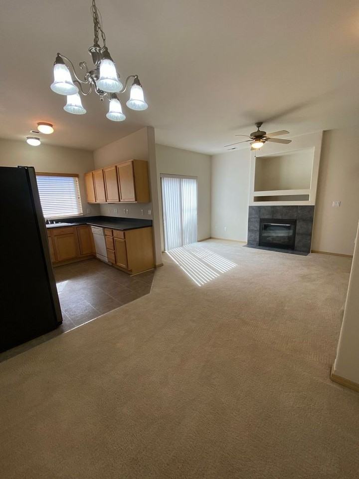 6517 127th Street Ct E - Photo 3 of 14