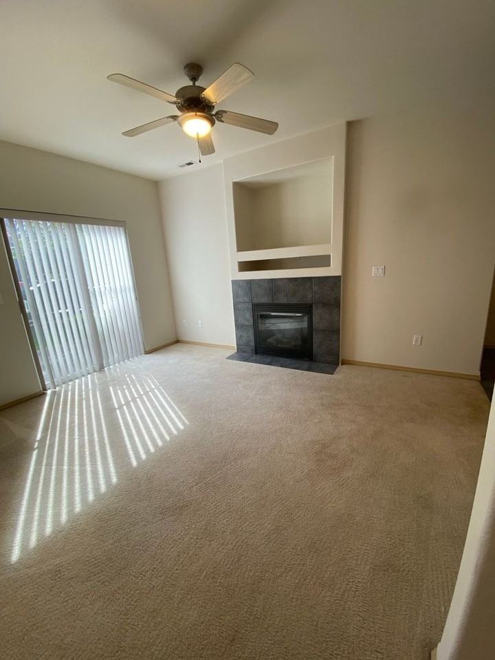 6517 127th Street Ct E - Photo 4 of 14