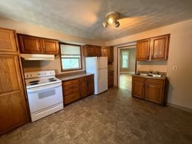 719 Edmund Ave W - Photo 1 of 1