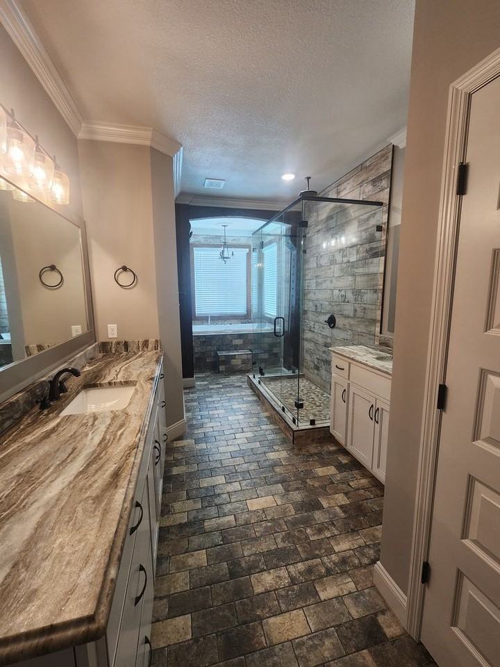 4020 Crusader Ct - Photo 5 of 18