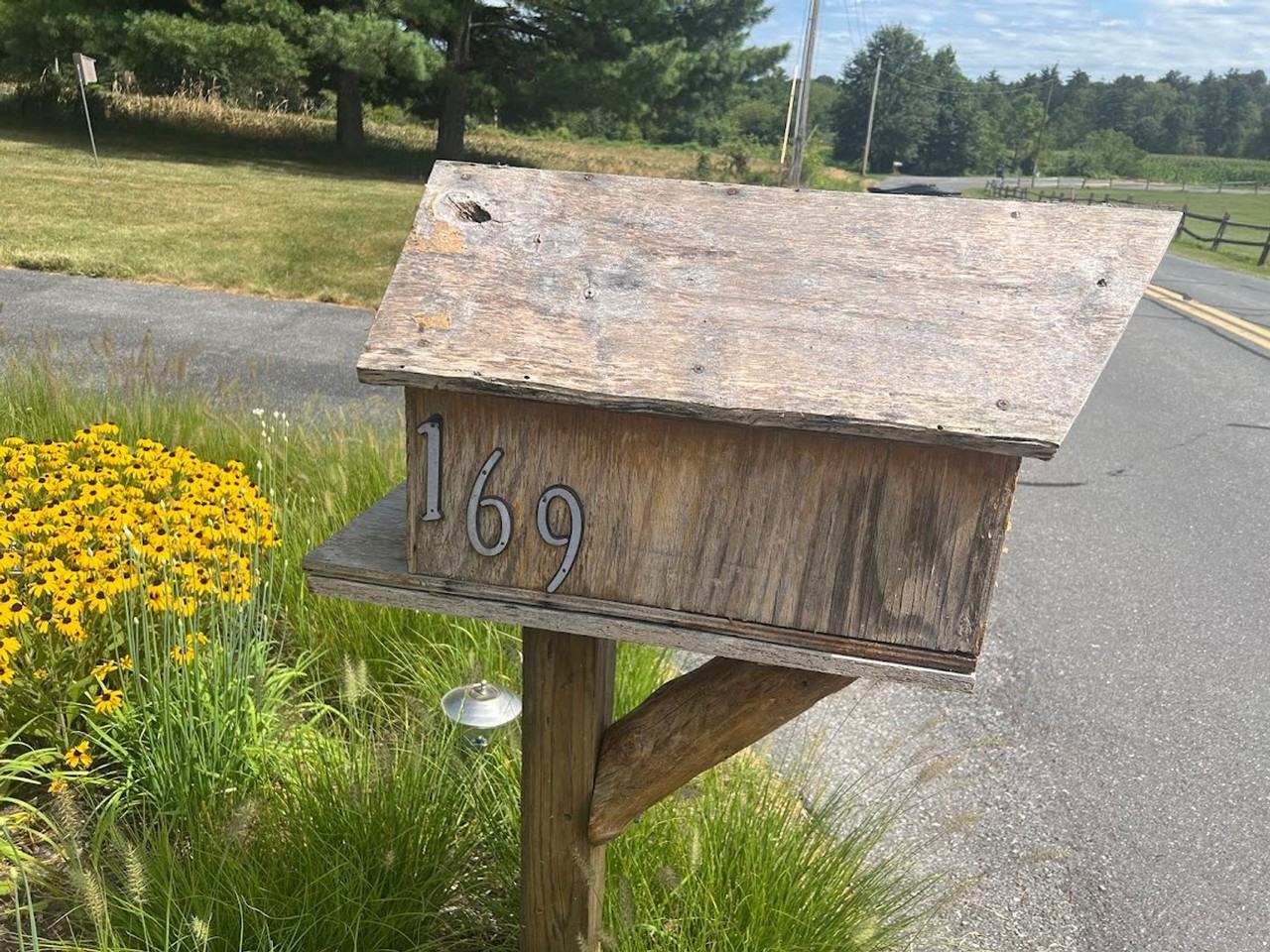 169 Hallman Rd - Photo 2 of 41