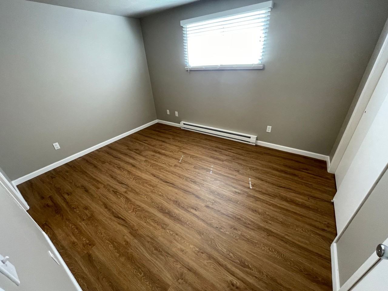 Colton 20 Apartments - Photo 7 of 8