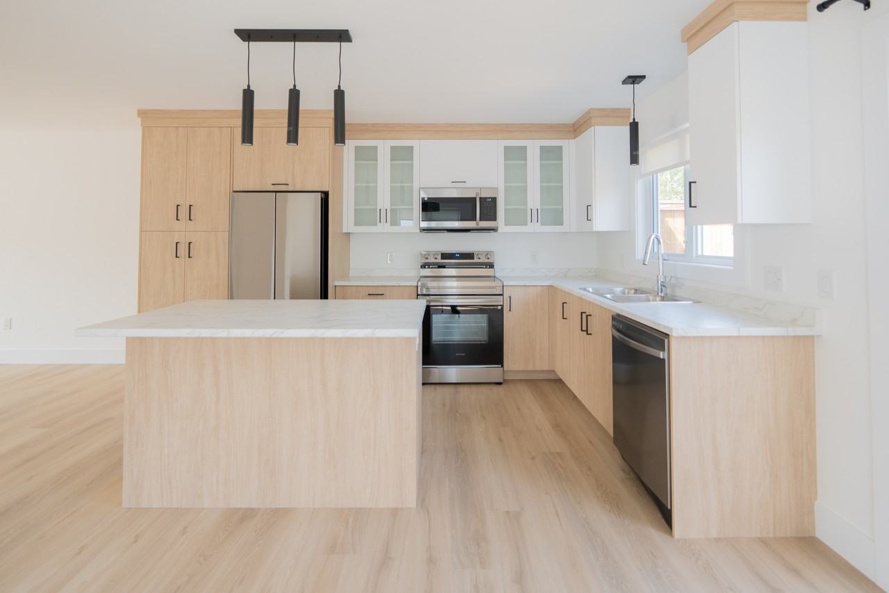 102 Rue Simone Gallant - Photo 3 of 22