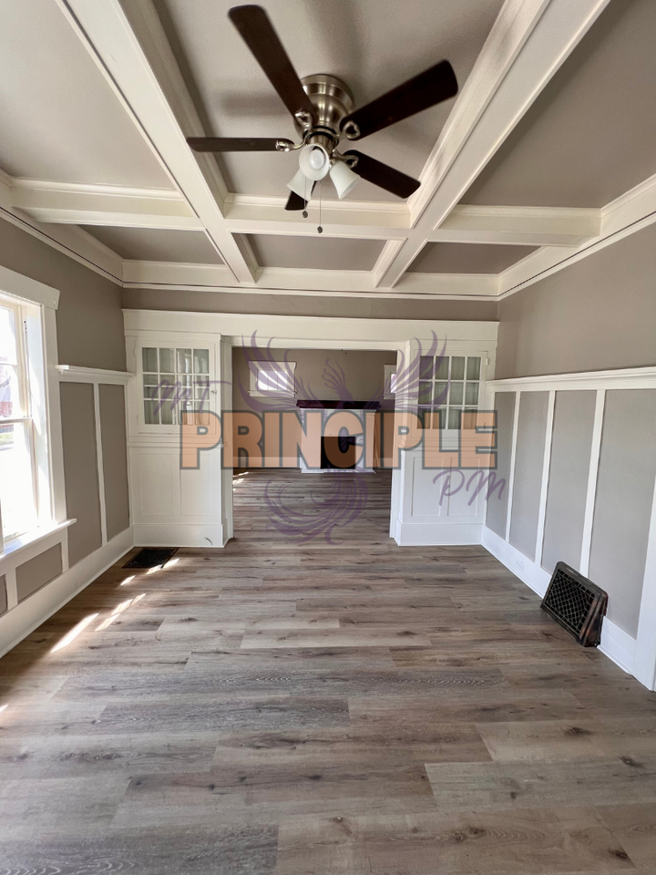 1117 Cobban St - Photo 3 of 21