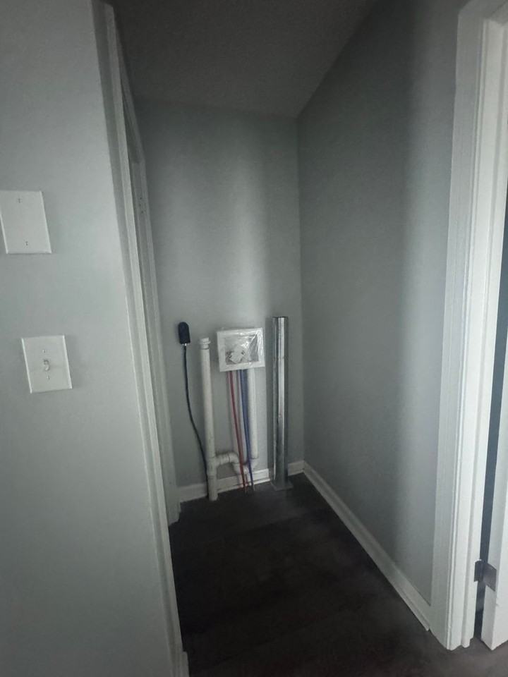 127 Meridian Ave - Photo 6 of 8