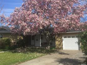 704 11th St - Photo 1 of 1