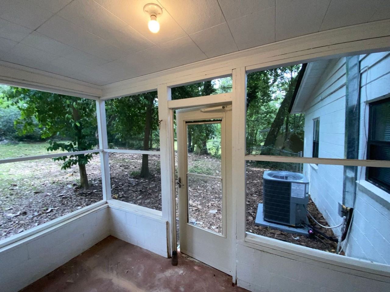 2309 Pontiac Dr - Photo 2 of 11