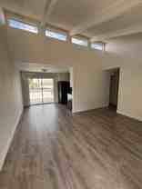1366 S Ivy St - Photo 1 of 1