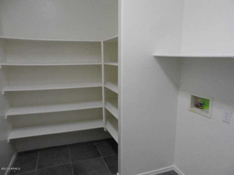 9039 Clara Lane - Photo 3 of 5