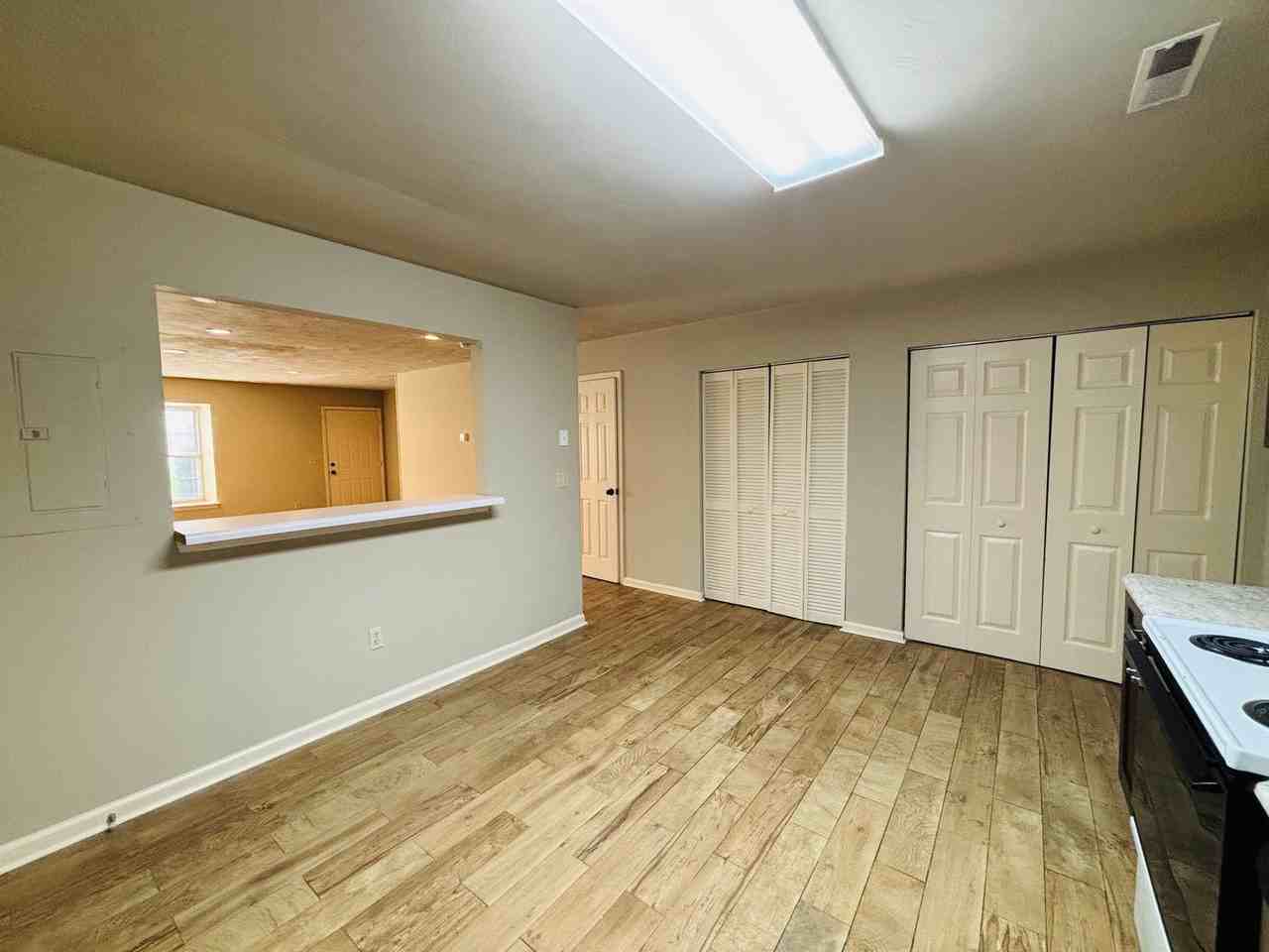 1416 Christine Ct - Photo 6 of 19