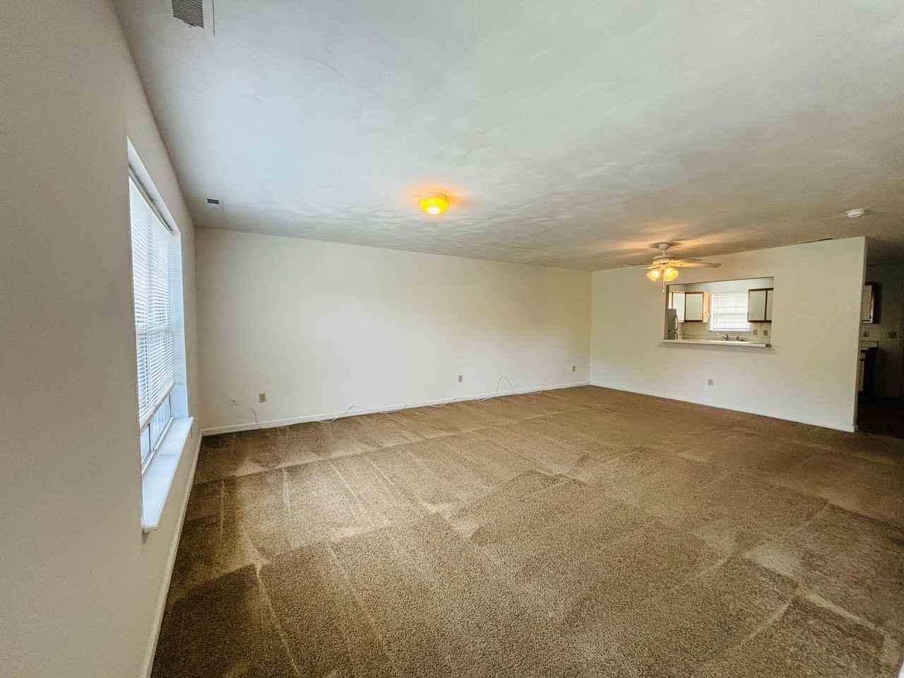1429 Christine Ct - Photo 5 of 22