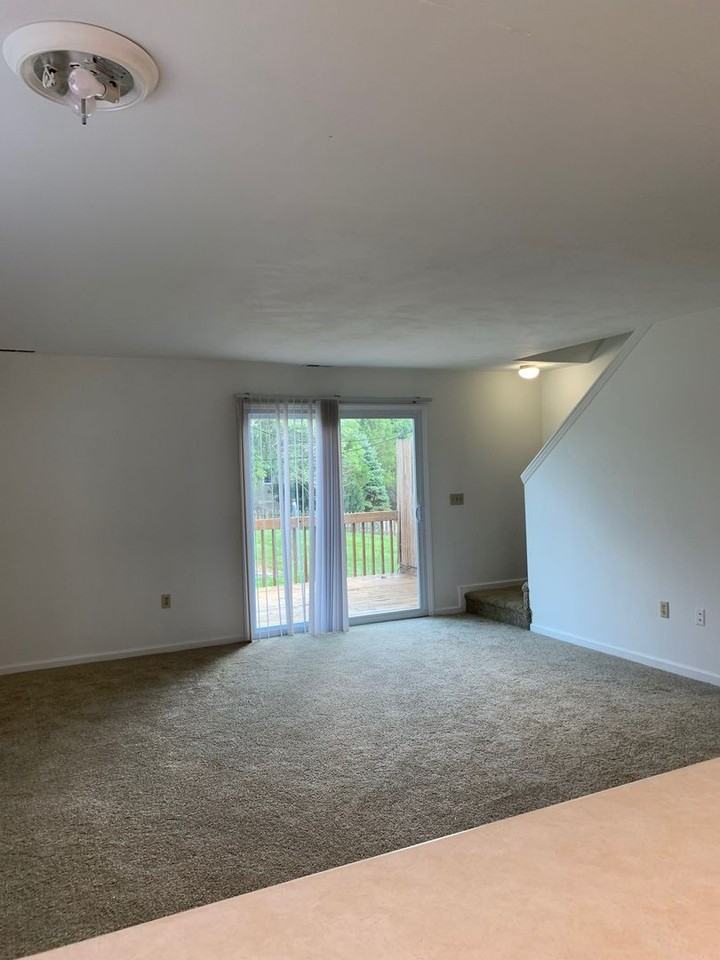 2837 Walls Branch Rd - Photo 5 of 15