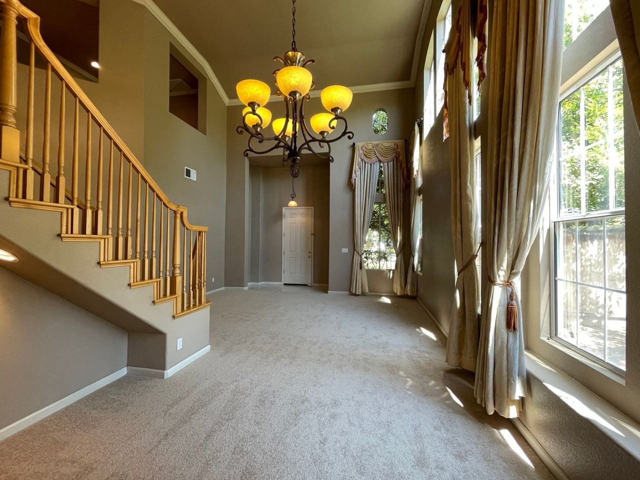 4073 Bouquet Park Ln - Photo 3 of 18