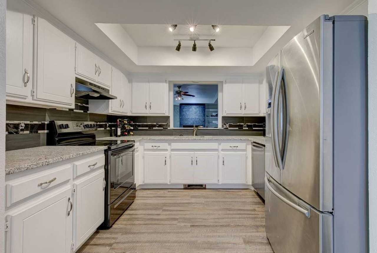 7142 Northwest 116th Street