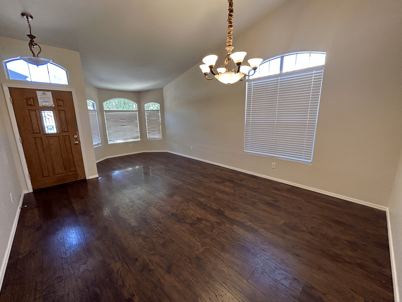 3237 E Brookwood Ct - Photo 4 of 27