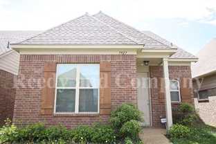 7927 Bay Meadow Cir S - Photo 1 of 1