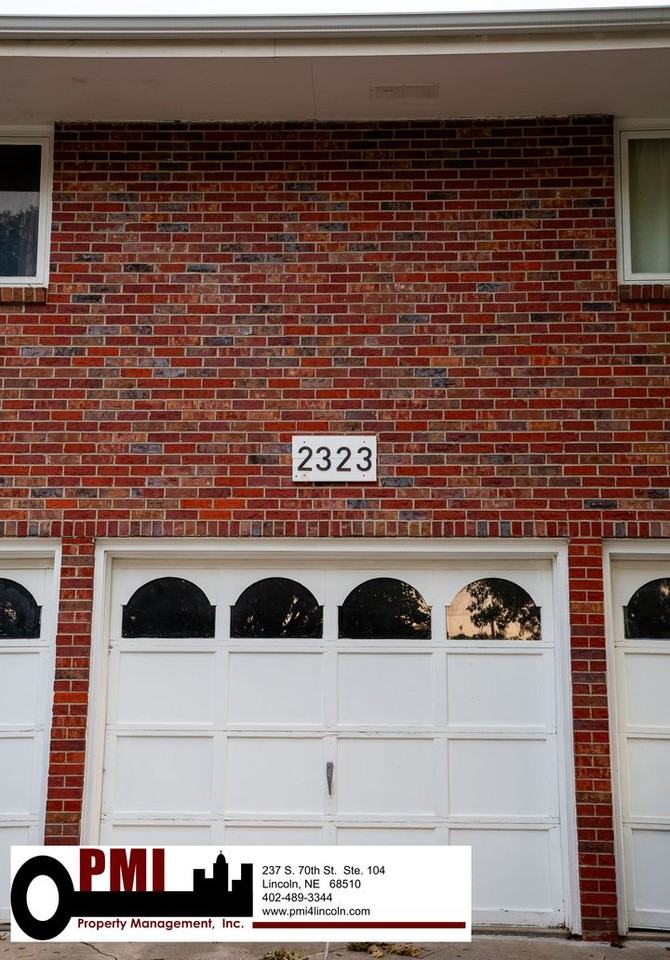 2323 D St #5 - Photo 5 of 23