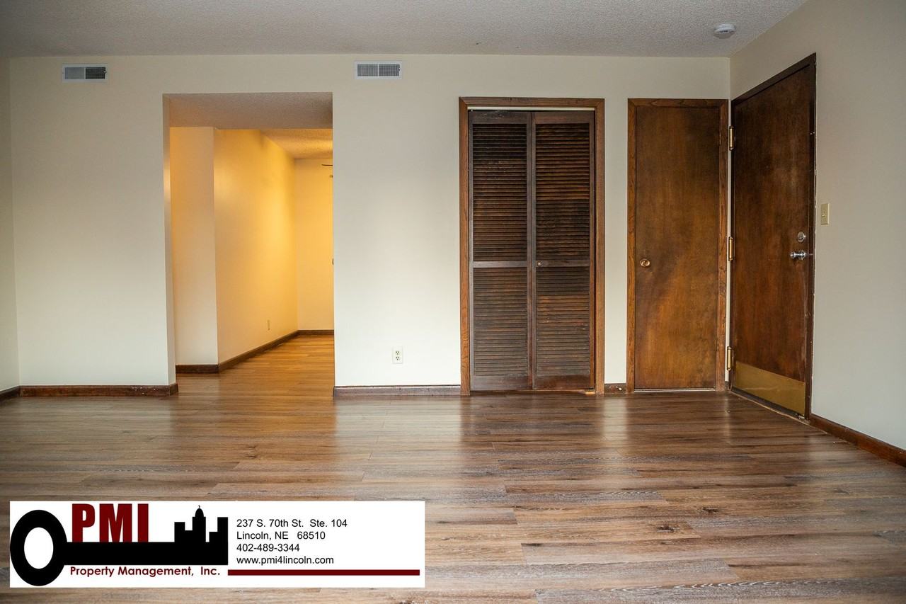 2323 D St #5 - Photo 4 of 23