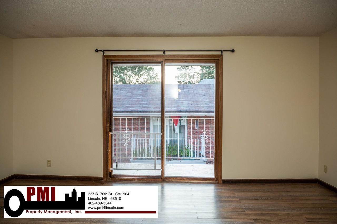 2323 D St #5 - Photo 7 of 23