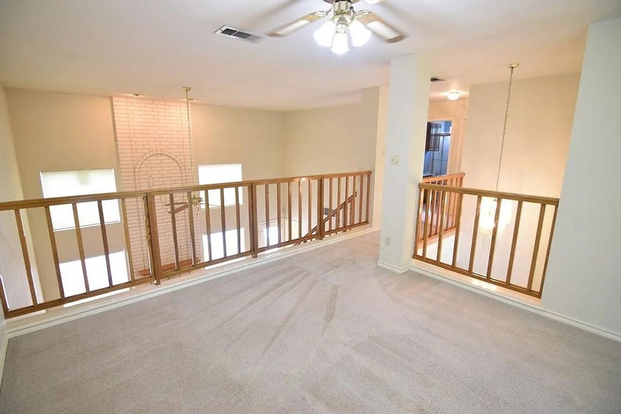 4721 Stagecoach Trl - Photo 6 of 15