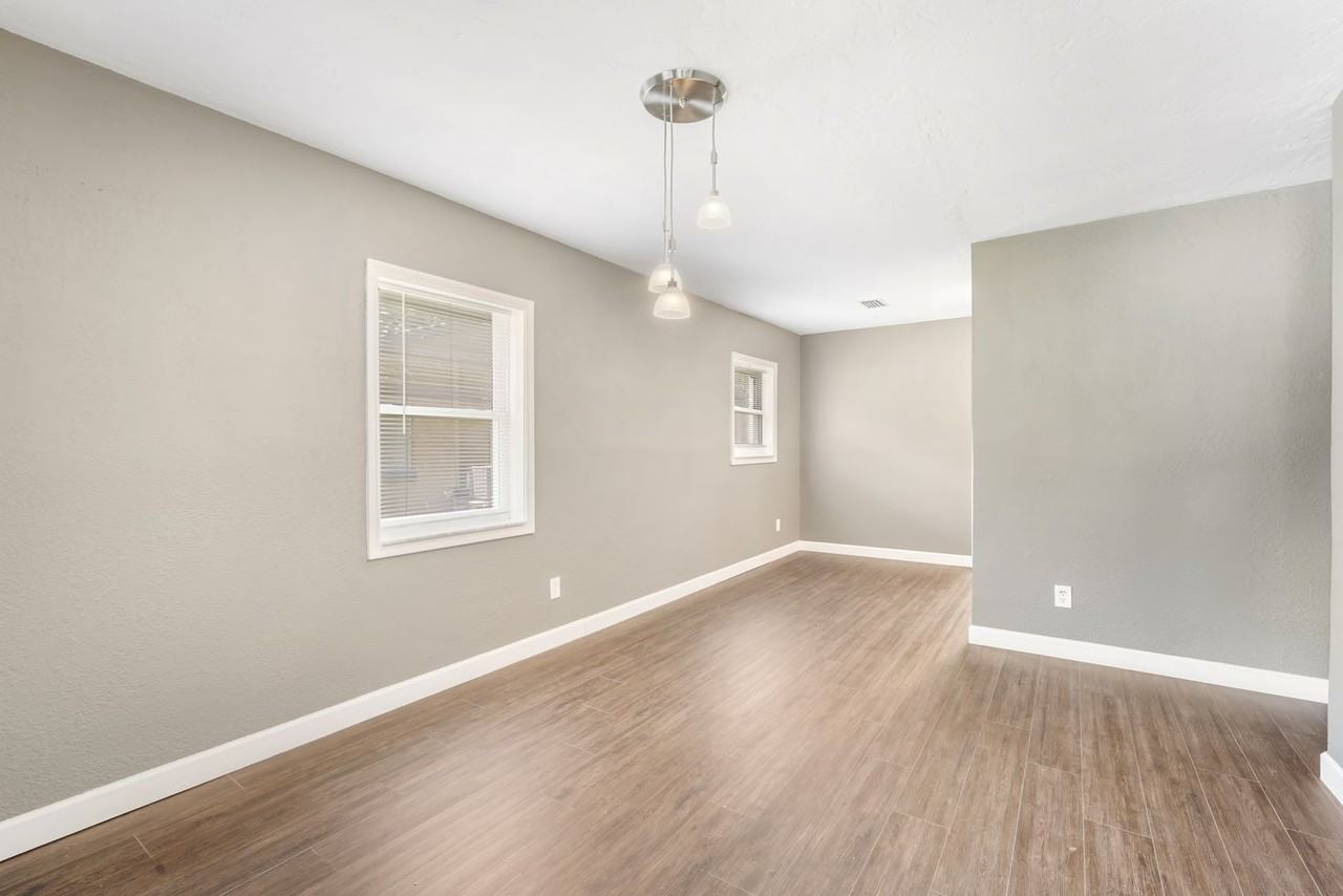 4715 W Knights Ave - Photo 5 of 22