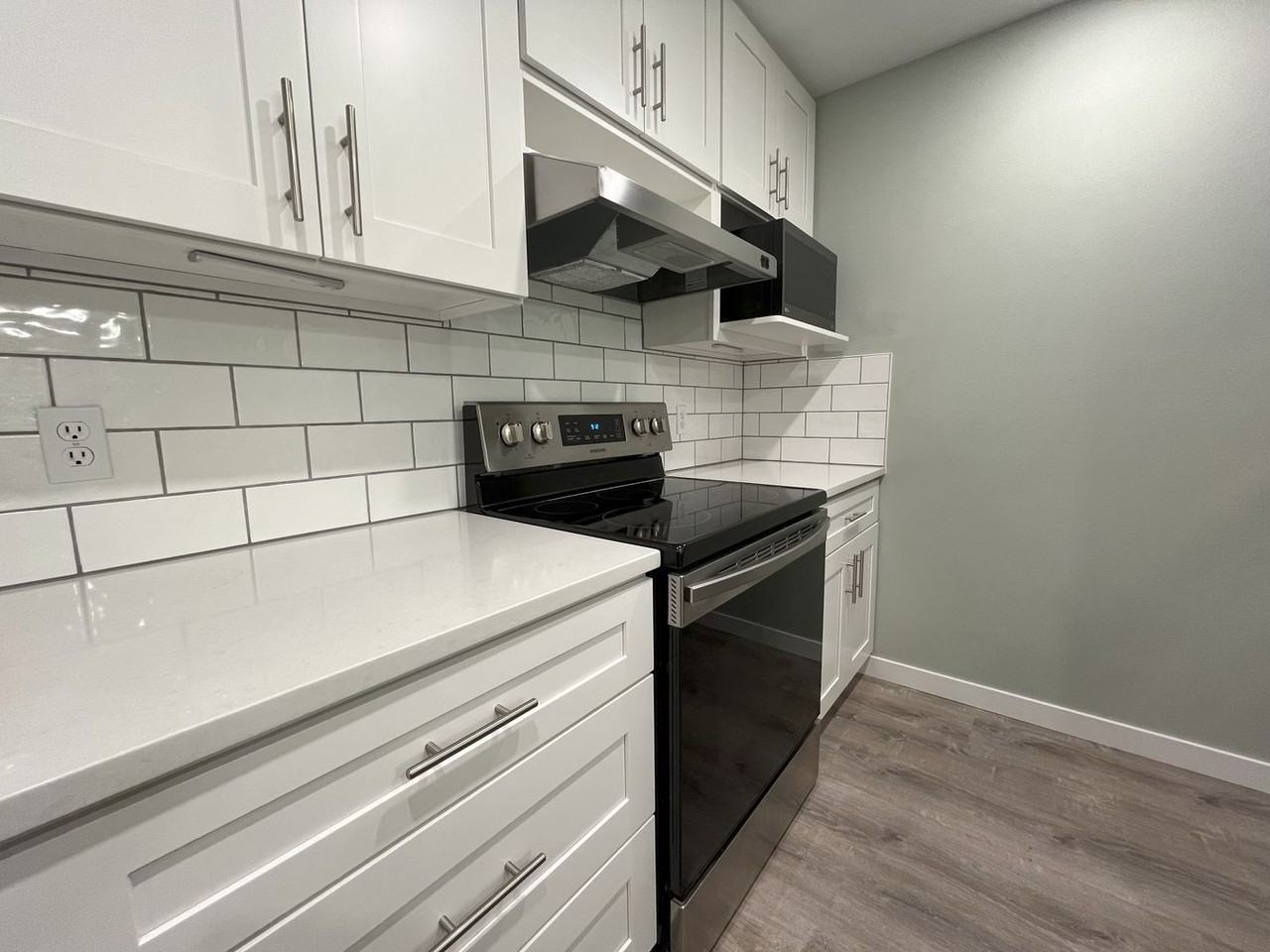 1730 S Harbor Way #303 - Photo 6 of 24