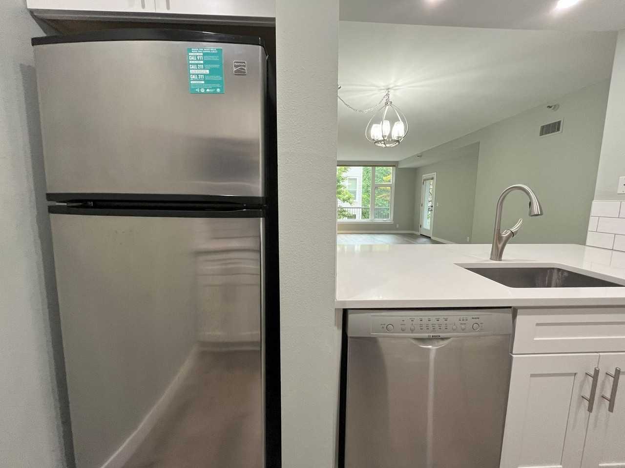 1730 S Harbor Way #303 - Photo 7 of 24