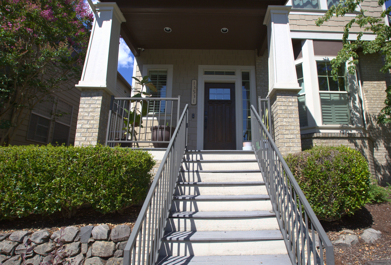 13531 Sw King Lear Way - Photo 2 of 30