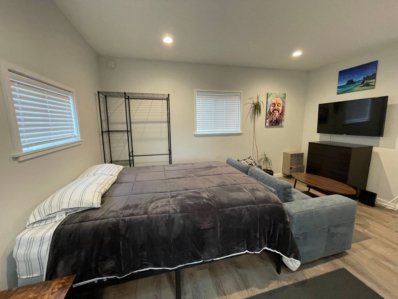 1329 E St #3 - Photo 5 of 14