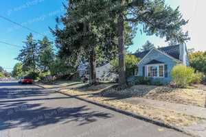 featured image of 1612 Northeast 62nd Avenue