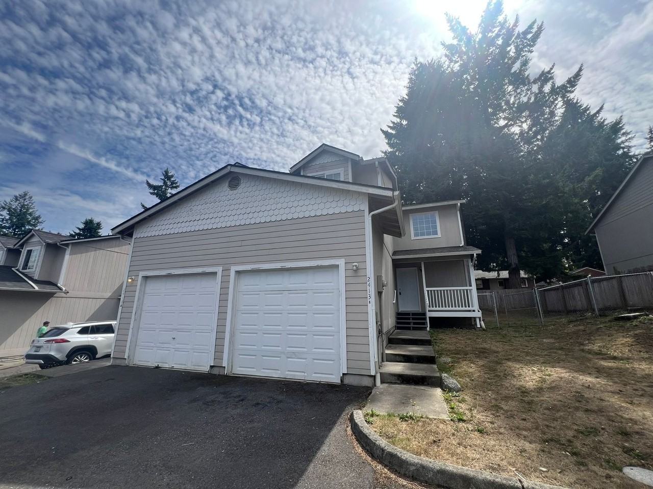 2413B Conger Ave Nw - Photo 2 of 23