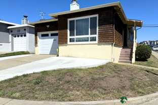 98 Huntington Dr - Photo 1 of 1