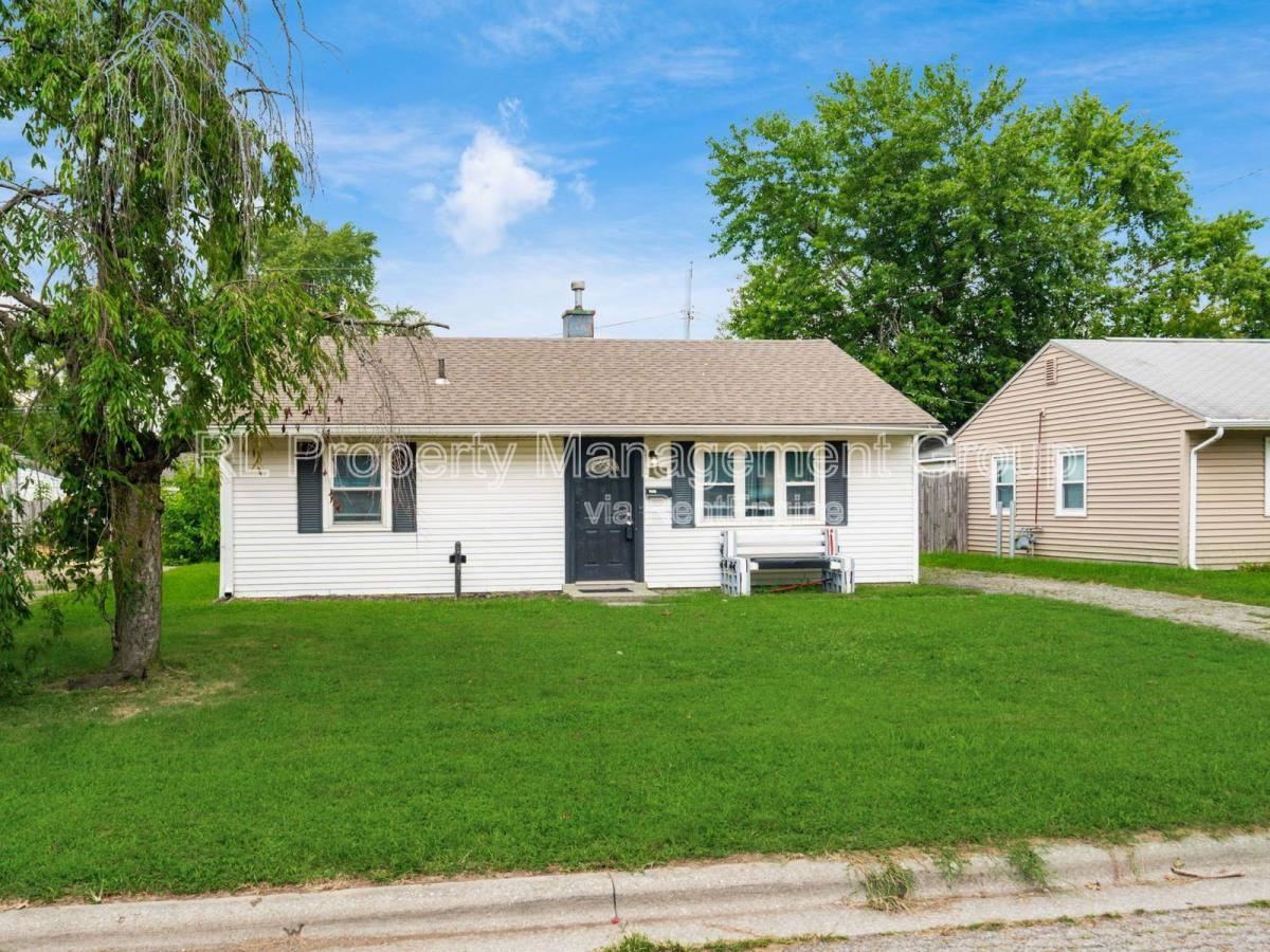 4508 Saint Margaret Ln - Photo 3 of 10